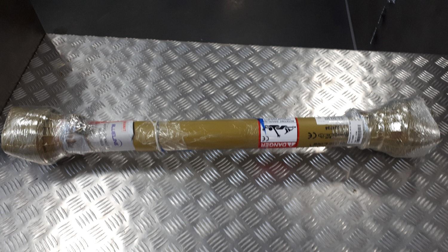 GELENKWELLE pass. WS F21 710mm