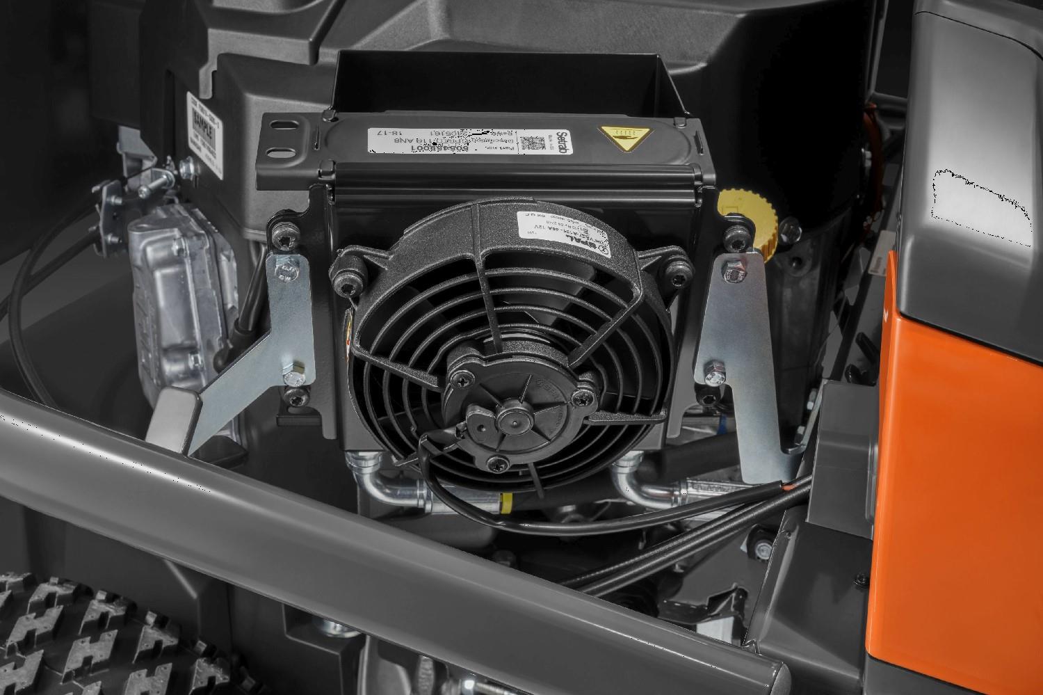 RIDER R420TsXAWD HUSQVARNA*