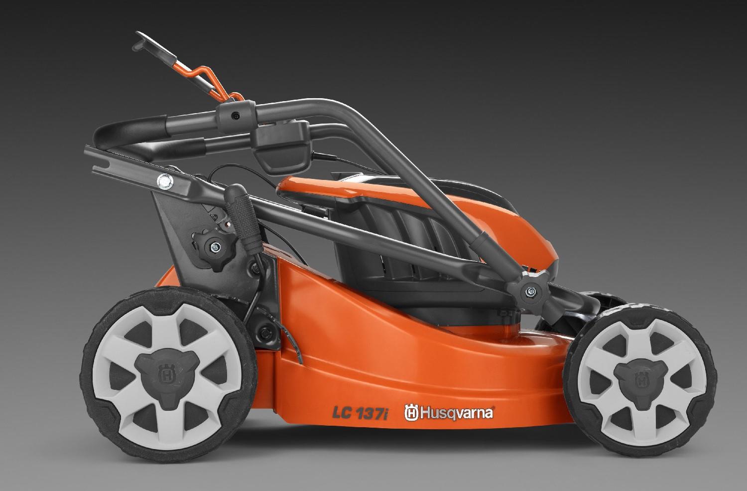 AKKU RASENMÄHER LC137i Husqvarna*