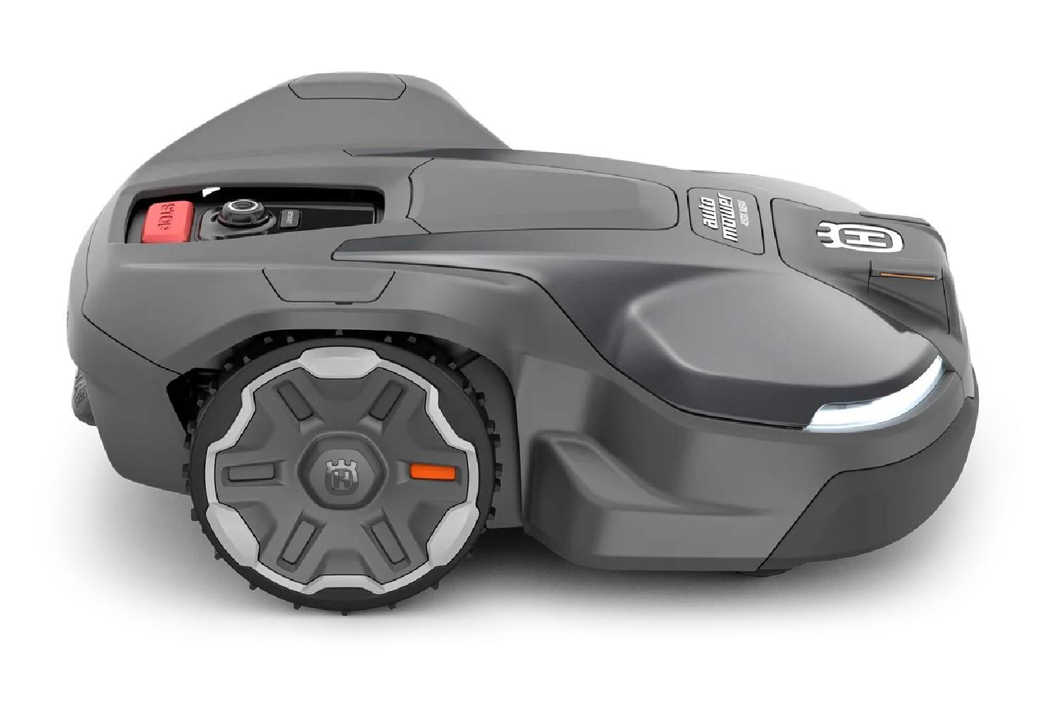 AUTOMOWER 450X NERA HUSQVARNA* AUTOMOWER 450X NERA HUSQVARNA*