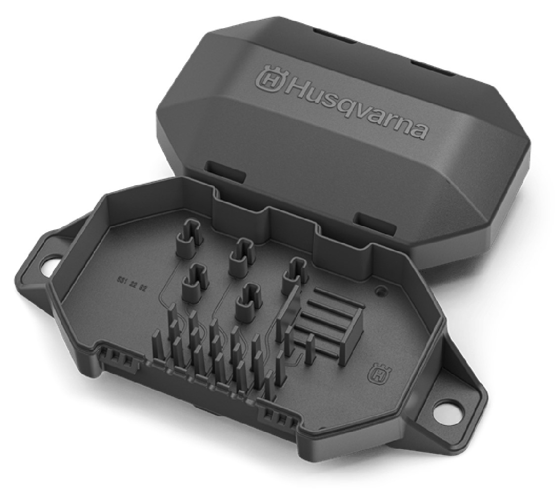 SCHUTZBOX FÜR KABELSTECKER SCHUTZBOX FÜR KABELSTECKER