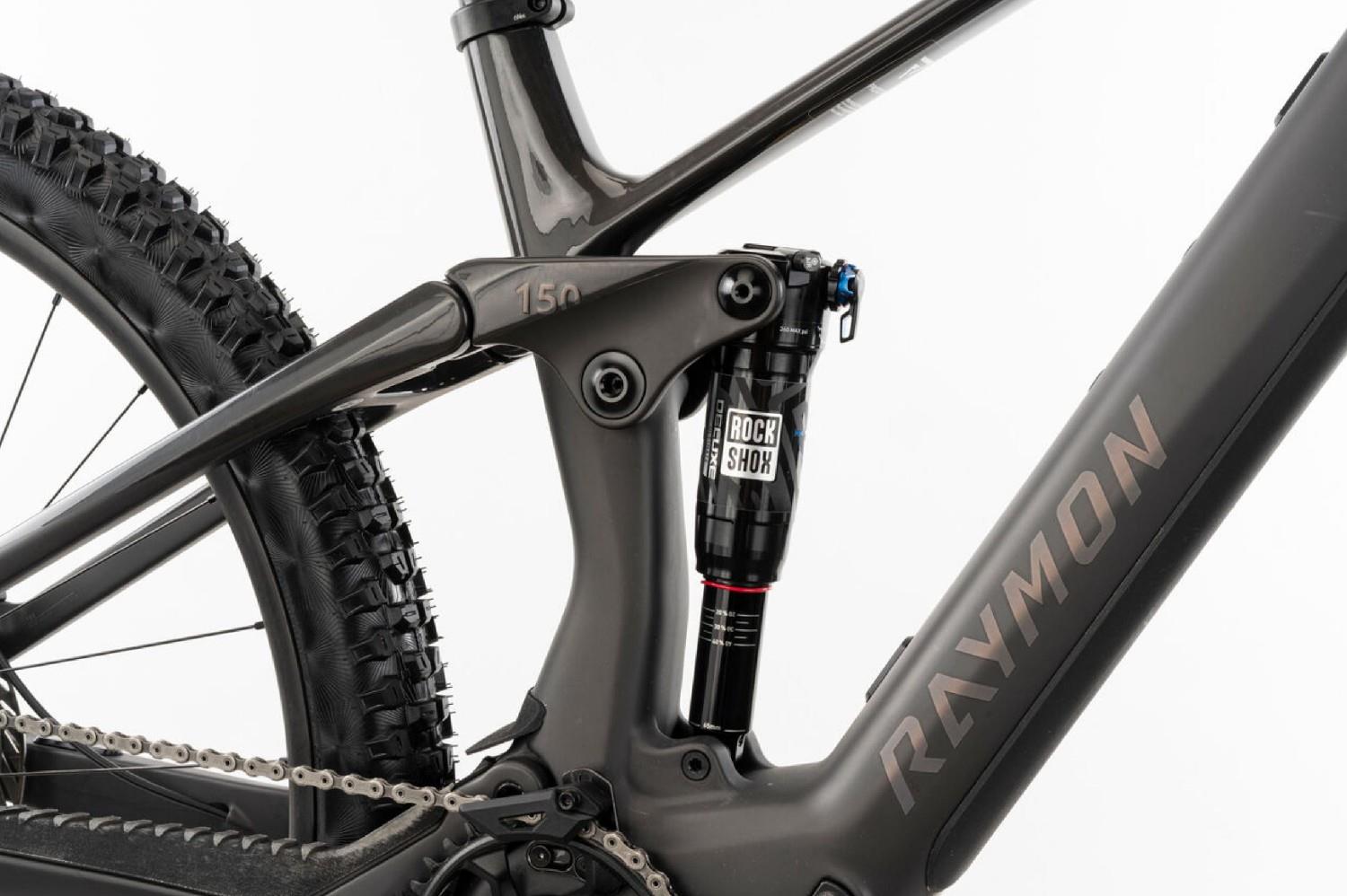 Airok Ultra 17,7kg Raymon 400Wh Black L