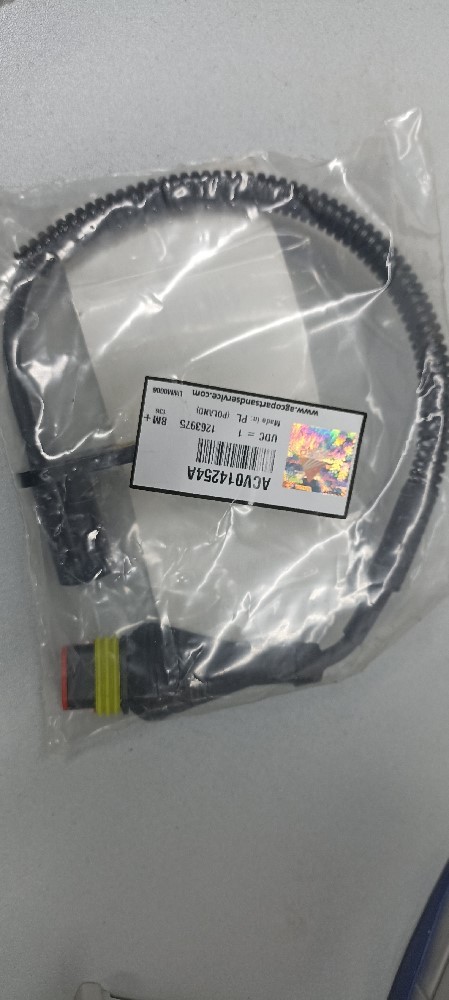 DREHZAHLSENSOR VALTRA AGCO