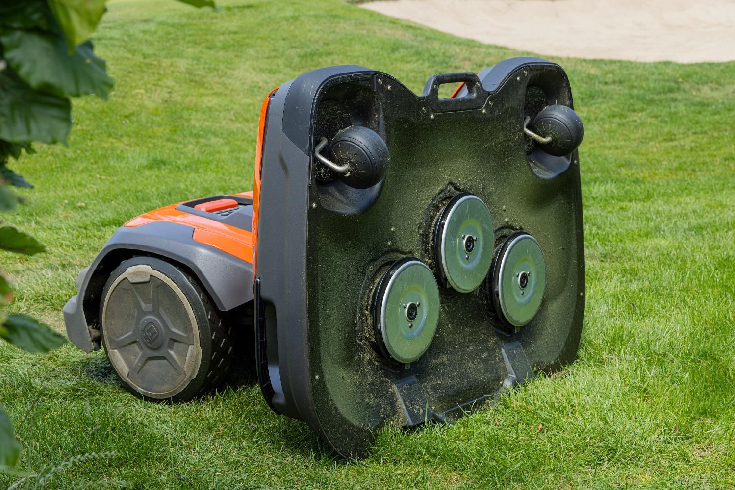 CEORA MÄHDECK RAZOR 43L Husqvarna*