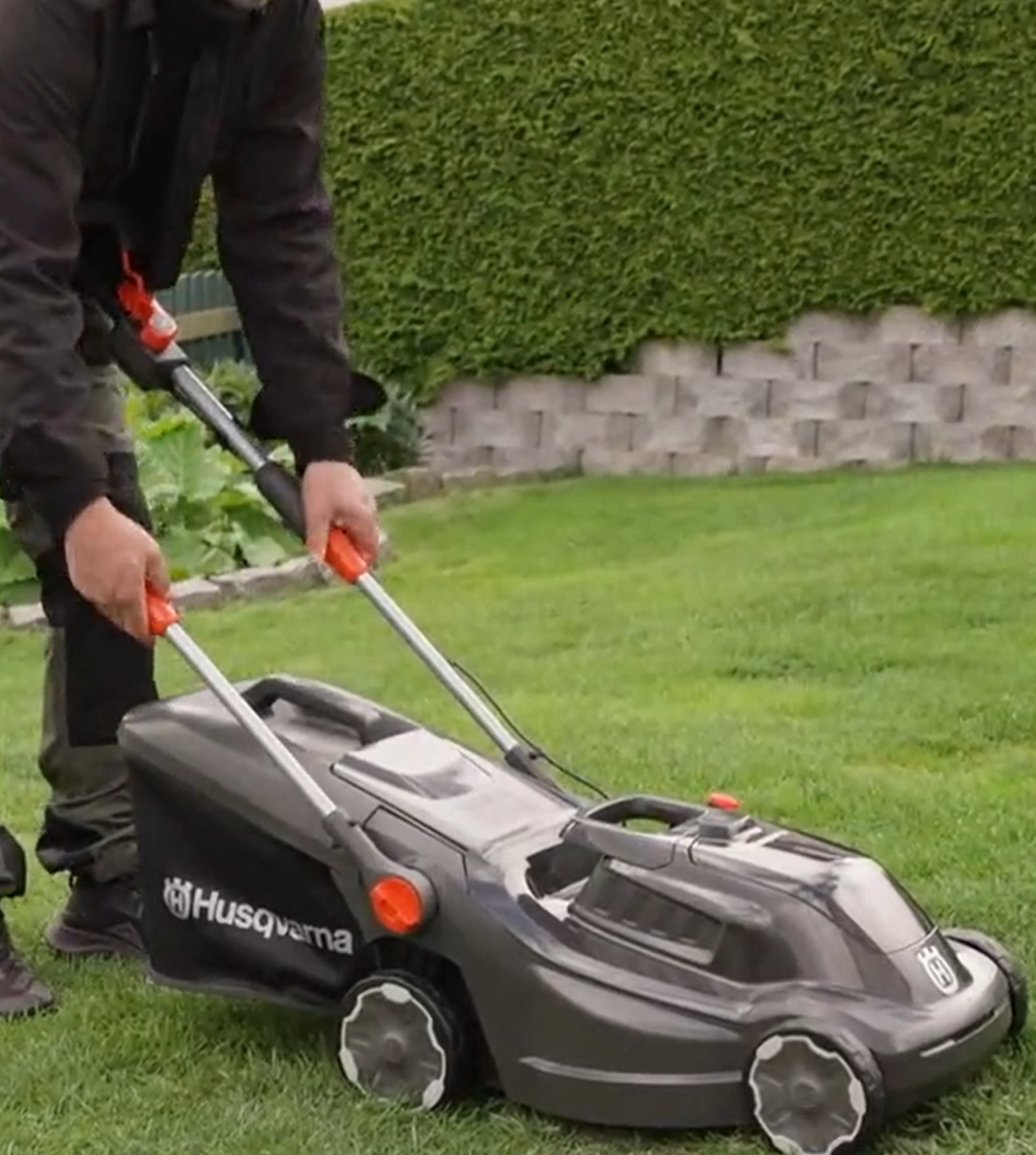 Akku Rasenmäher ASPIRE LC34-P4A HUSQVARNA