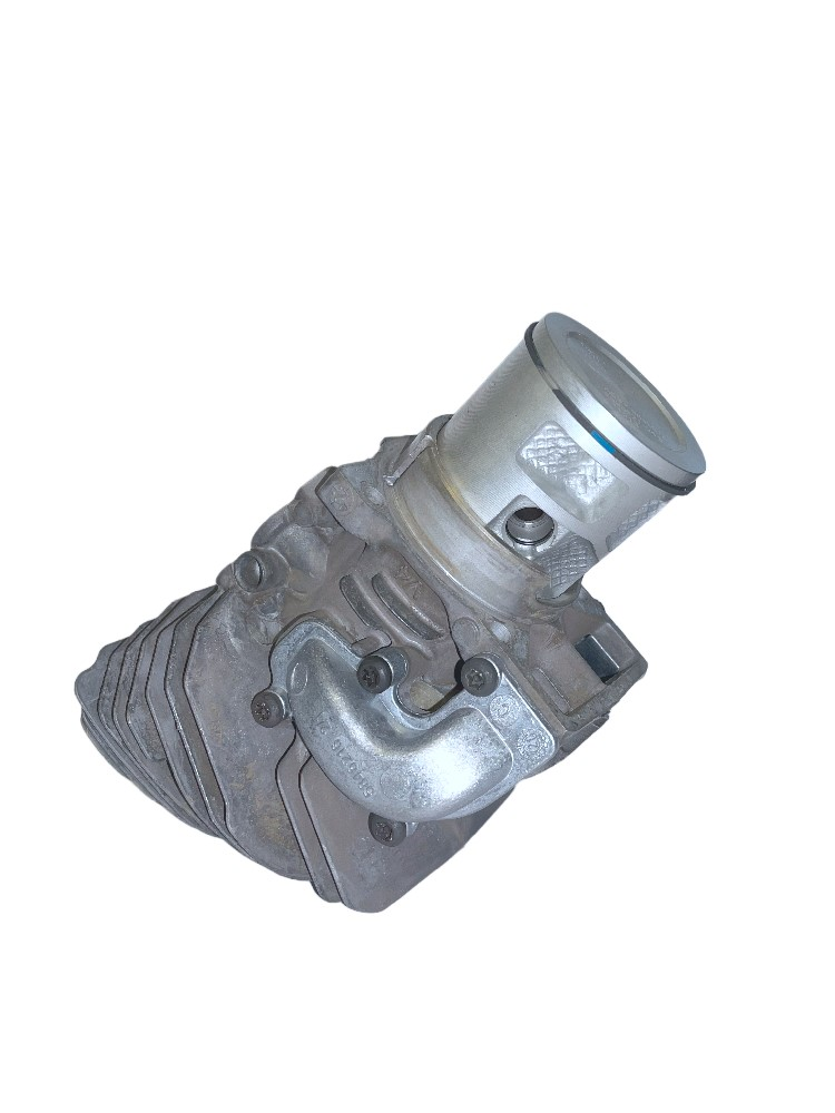 Zylinder mit Kolben kpl. 560XP ab 2014