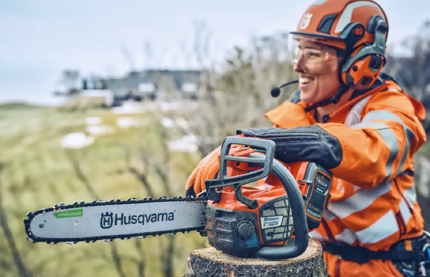 AKKU-MOTORSÄGE T542I XP   14