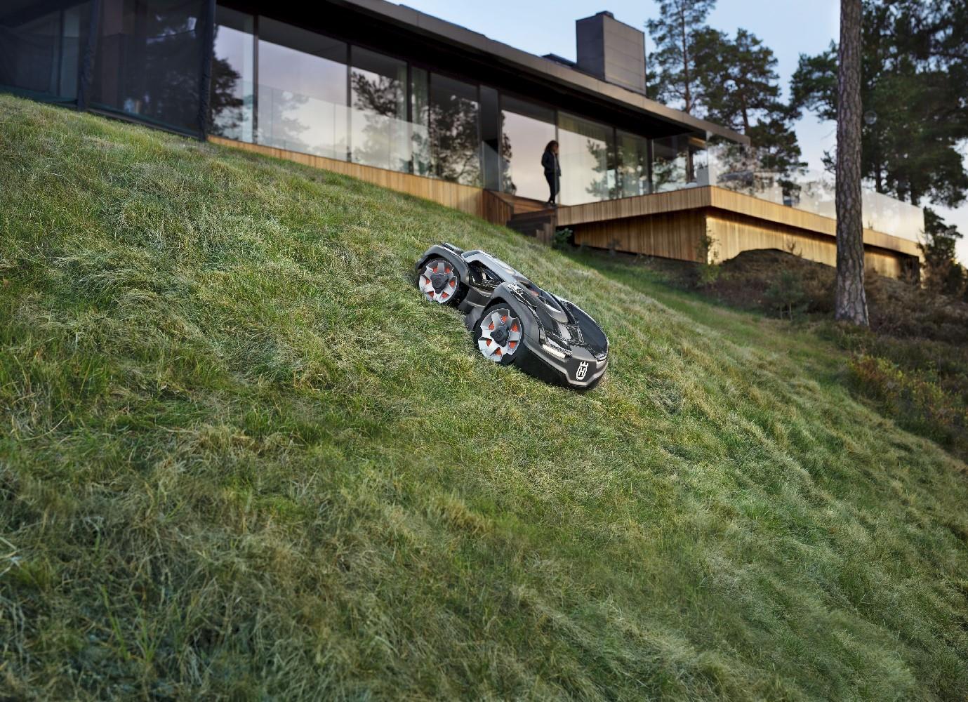 AUTOMOWER 435XAWD HUSQVARNA AUTOMOWER 435XAWD HUSQVARNA