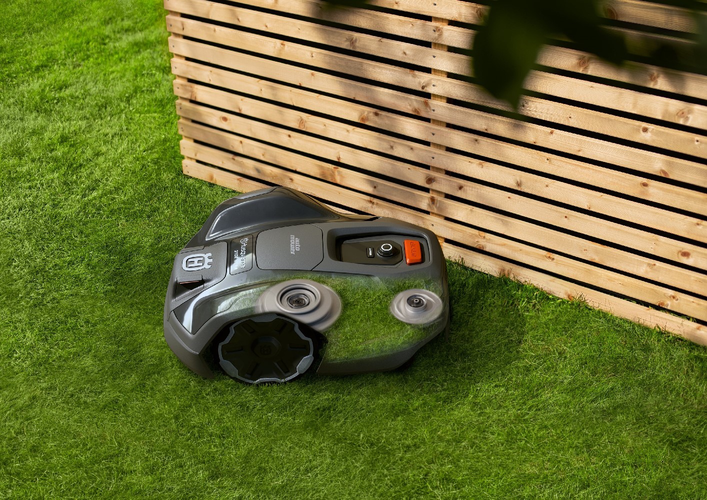 AUTOMOWER 305E Nera HUSQVARNA