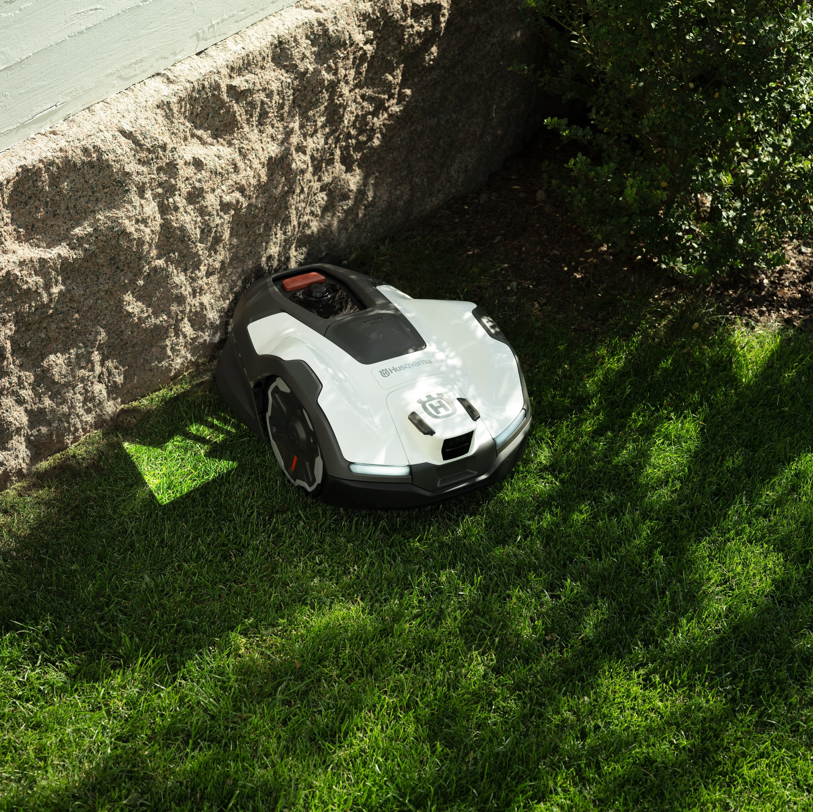 Automower von Husqvarna mit Kameraunterstützung